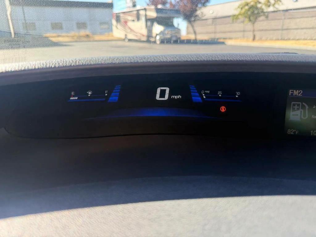 Photo 10 of this HONDA CIVIC