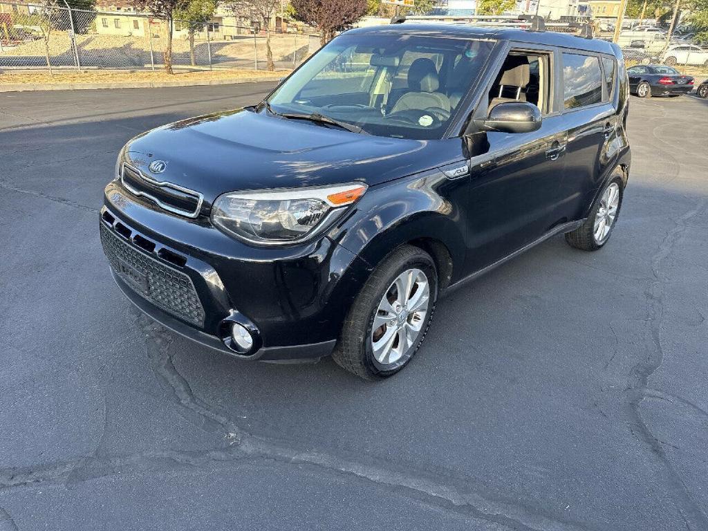 Photo 2 of this KIA SOUL