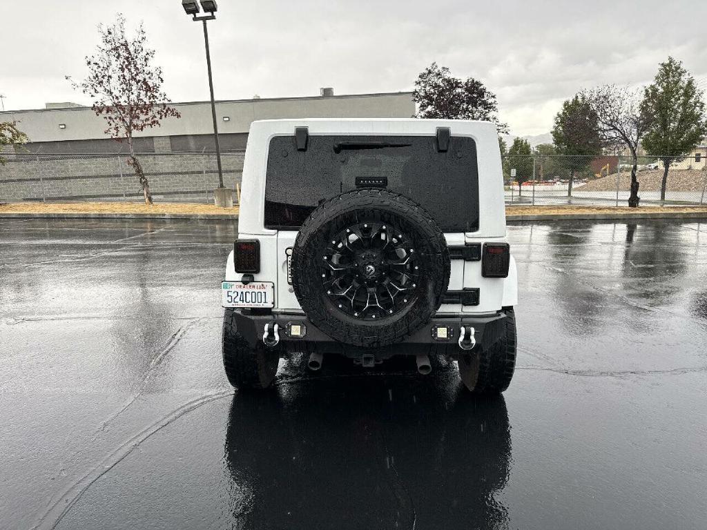Photo 5 of this JEEP WRANGLER UNLIMI