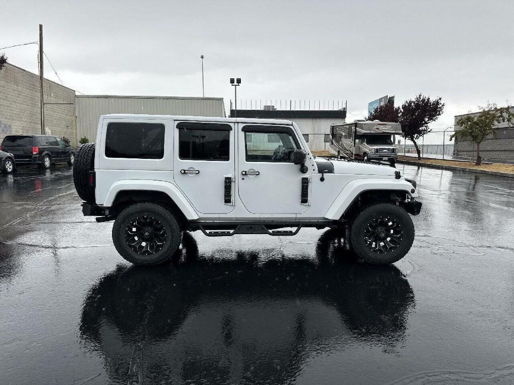 Photo 7 of this JEEP WRANGLER UNLIMI