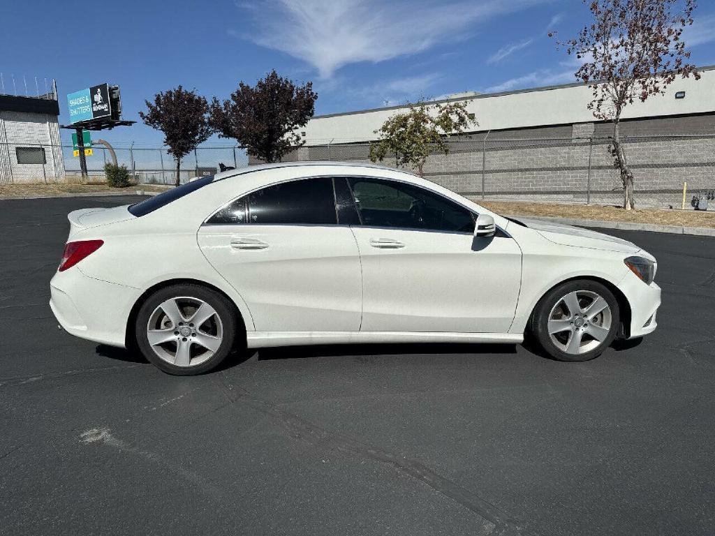 Photo 7 of this MERCEDES-BENZ CLA