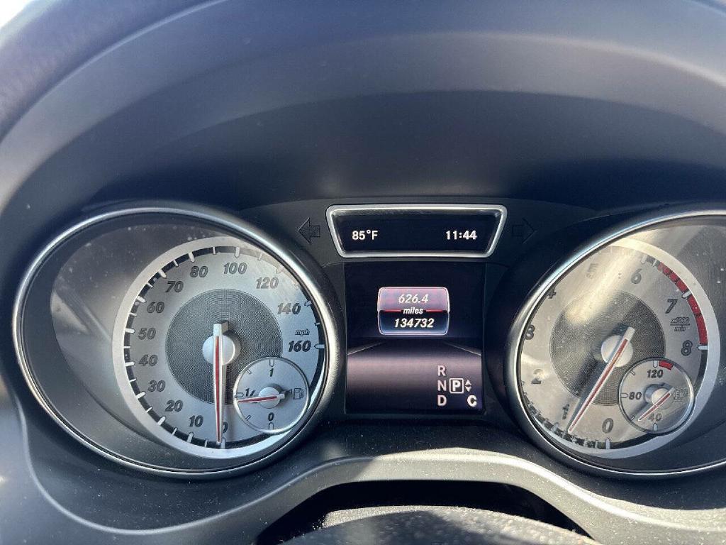 Photo 15 of this MERCEDES-BENZ CLA