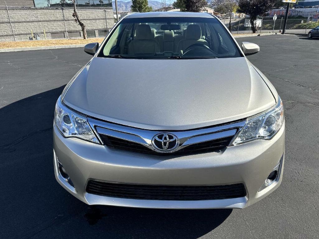 Photo 9 of this TOYOTA CAMRY