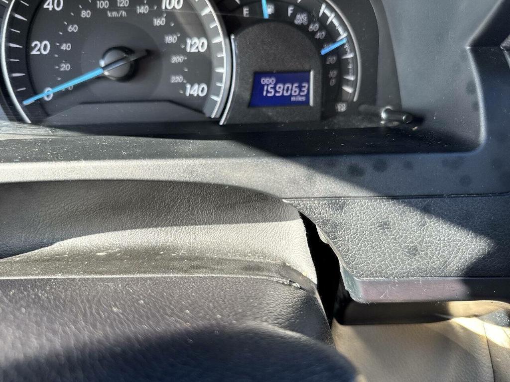 Photo 12 of this TOYOTA CAMRY