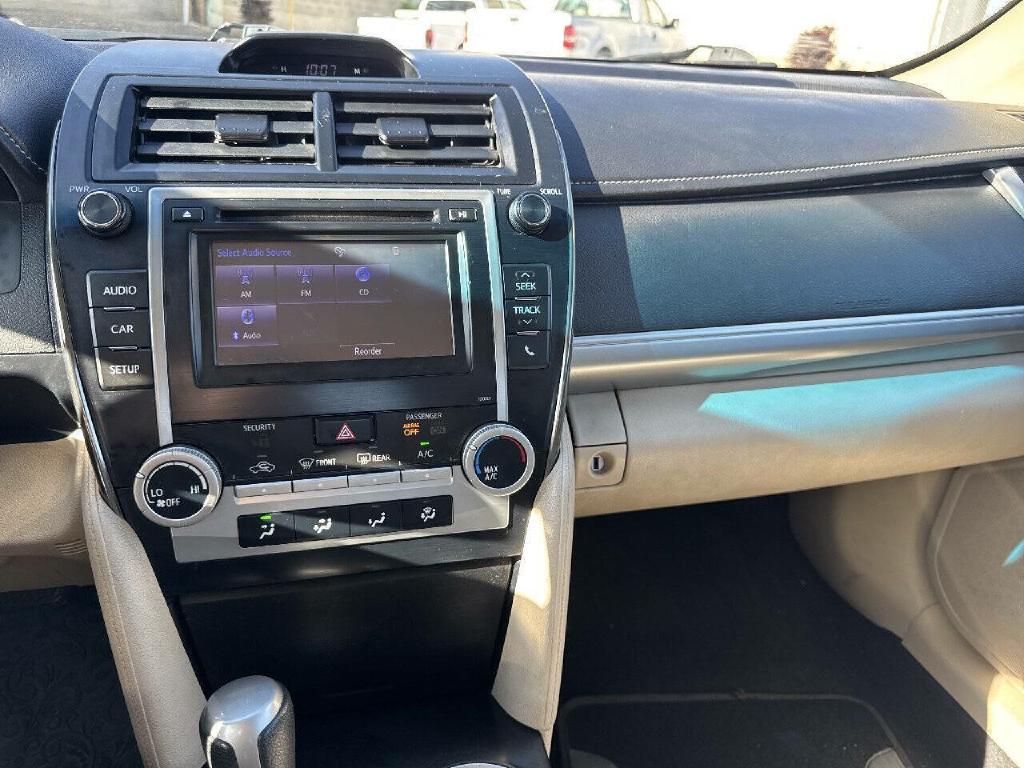 Photo 14 of this TOYOTA CAMRY
