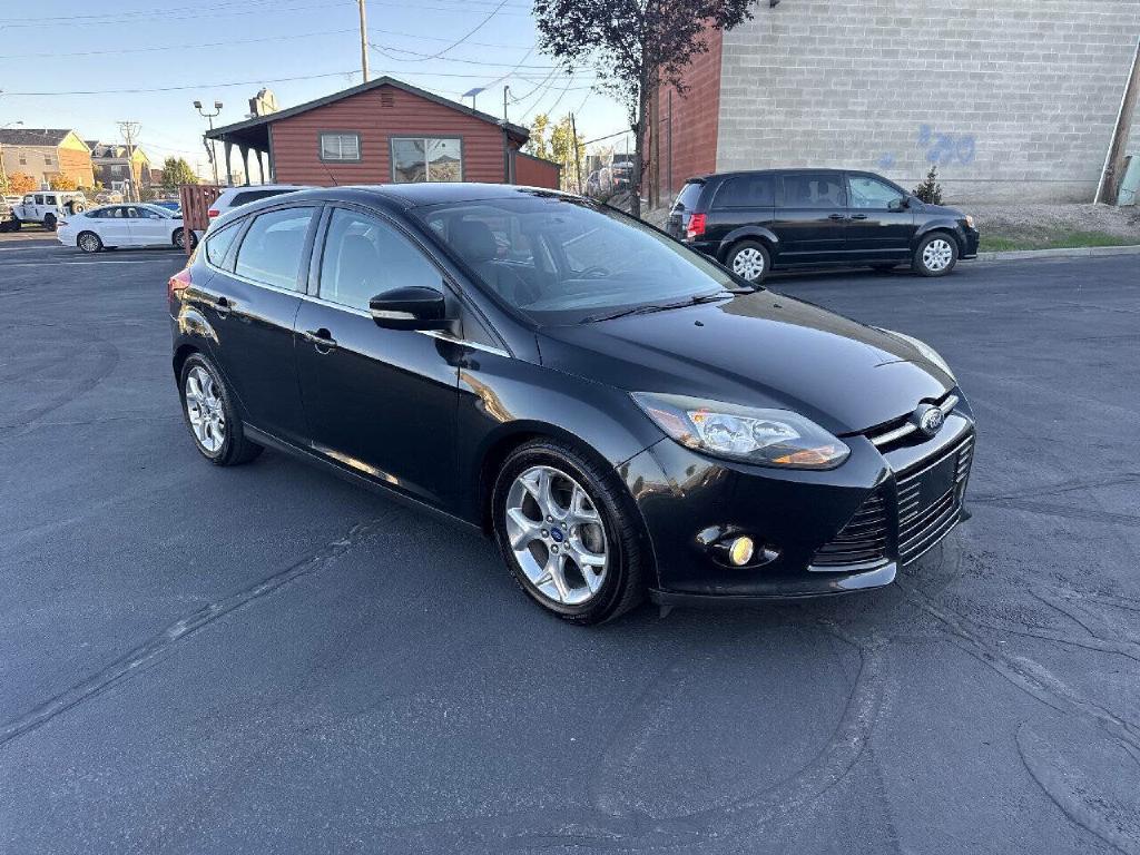 Photo 12 of this FORD FOCUS