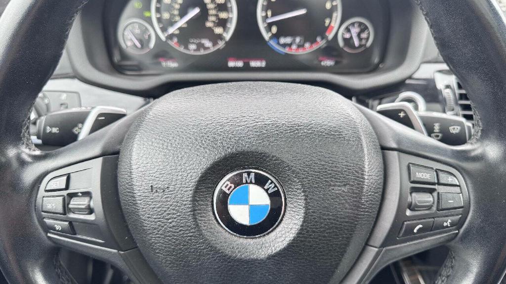 Photo 18 of this BMW X3