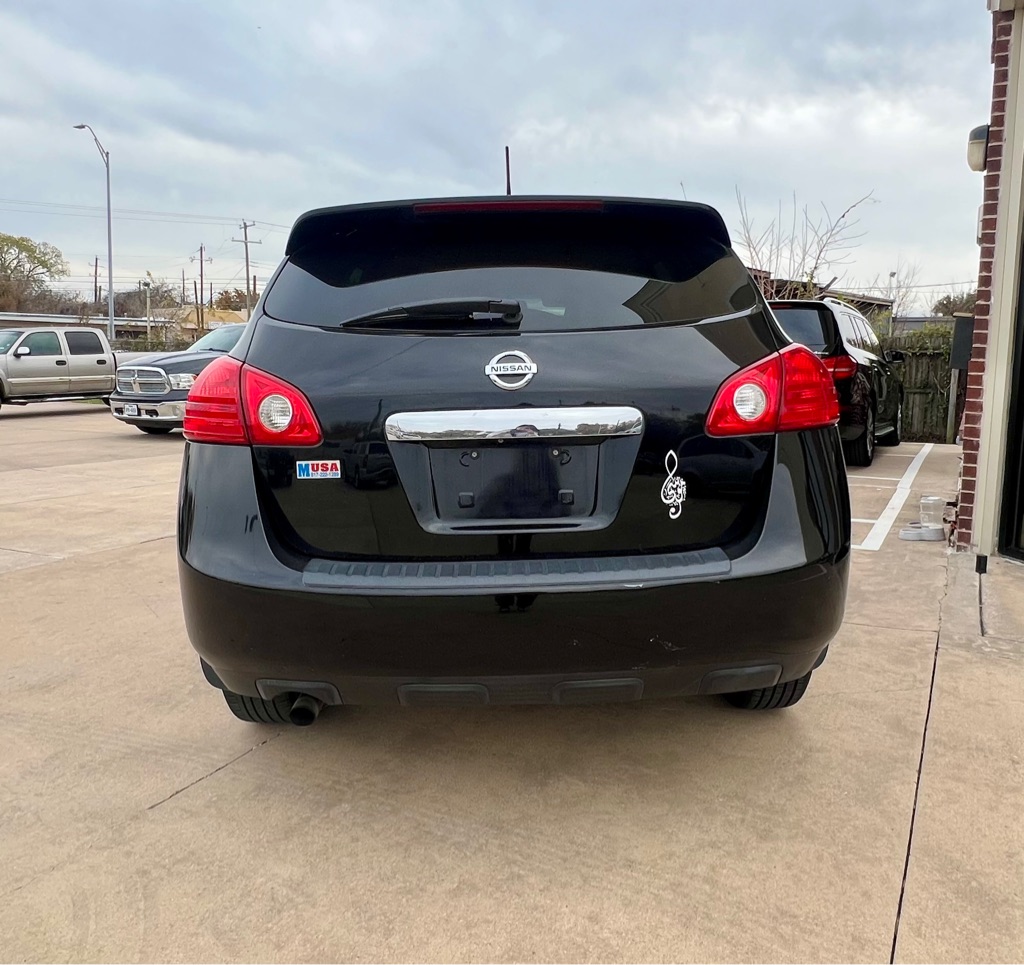 Photo 5 of this NISSAN ROGUE SELECT