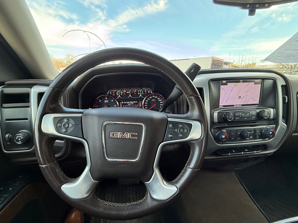 Photo 9 of this GMC SIERRA