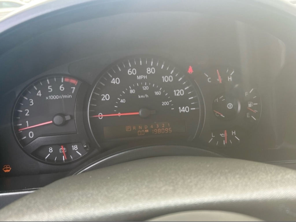 Photo 8 of this NISSAN TITAN