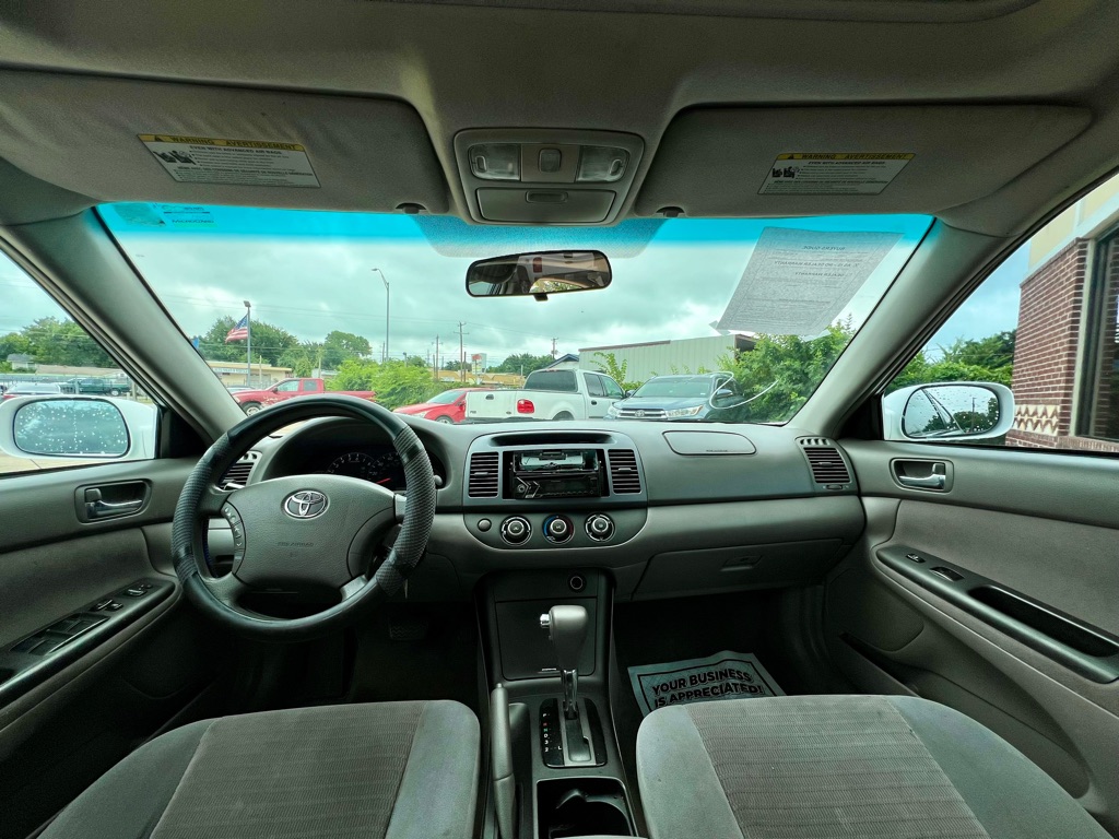 Photo 7 of this TOYOTA CAMRY
