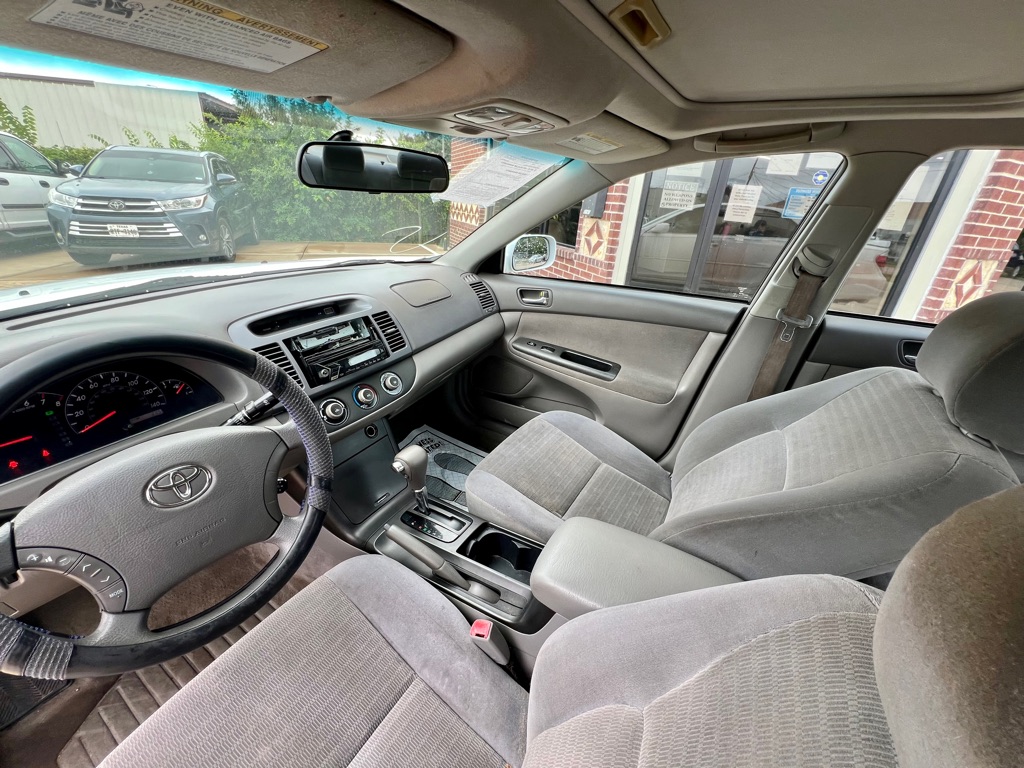 Photo 6 of this TOYOTA CAMRY