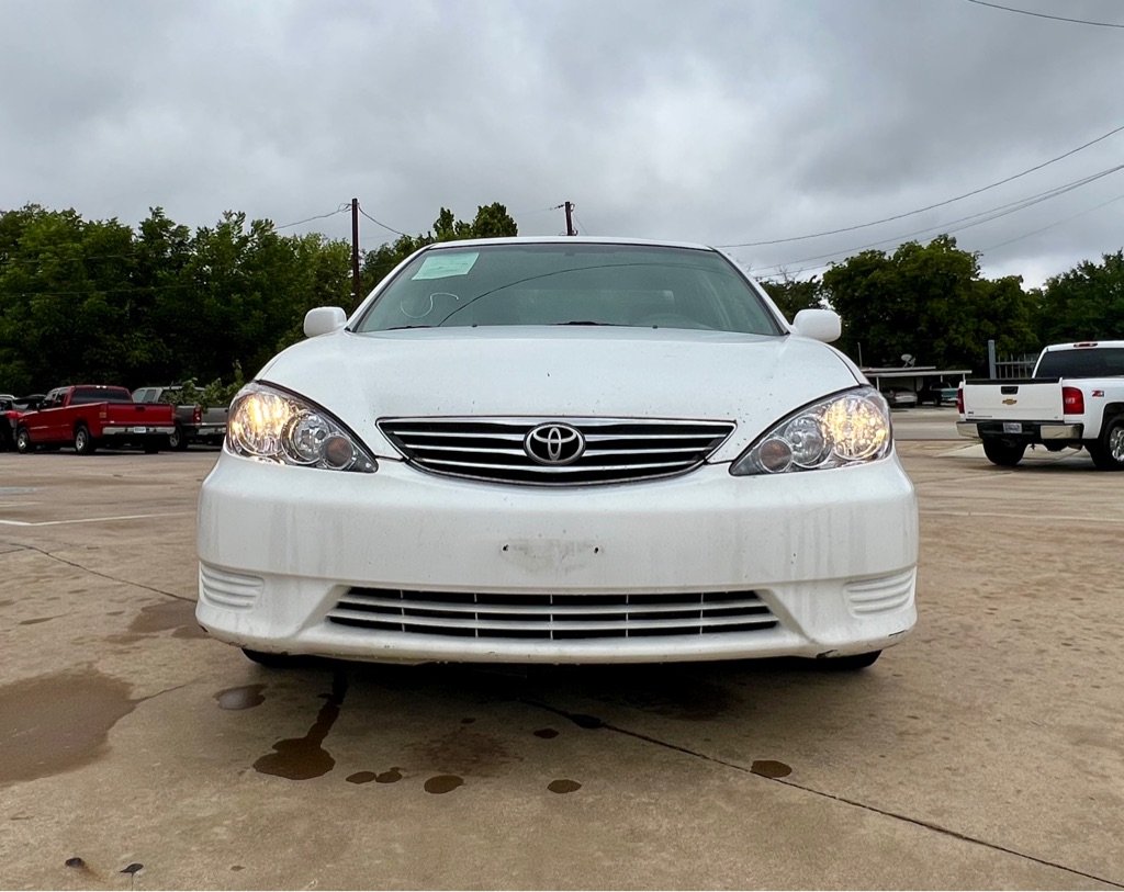 Photo 2 of this TOYOTA CAMRY