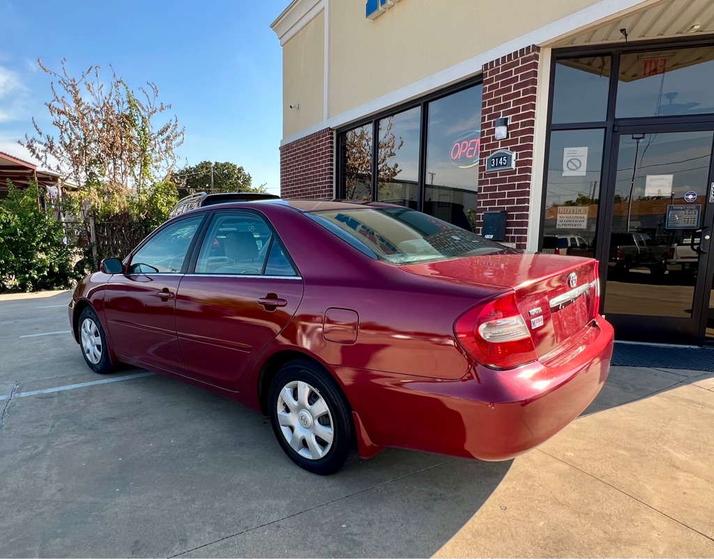 Photo 4 of this TOYOTA CAMRY