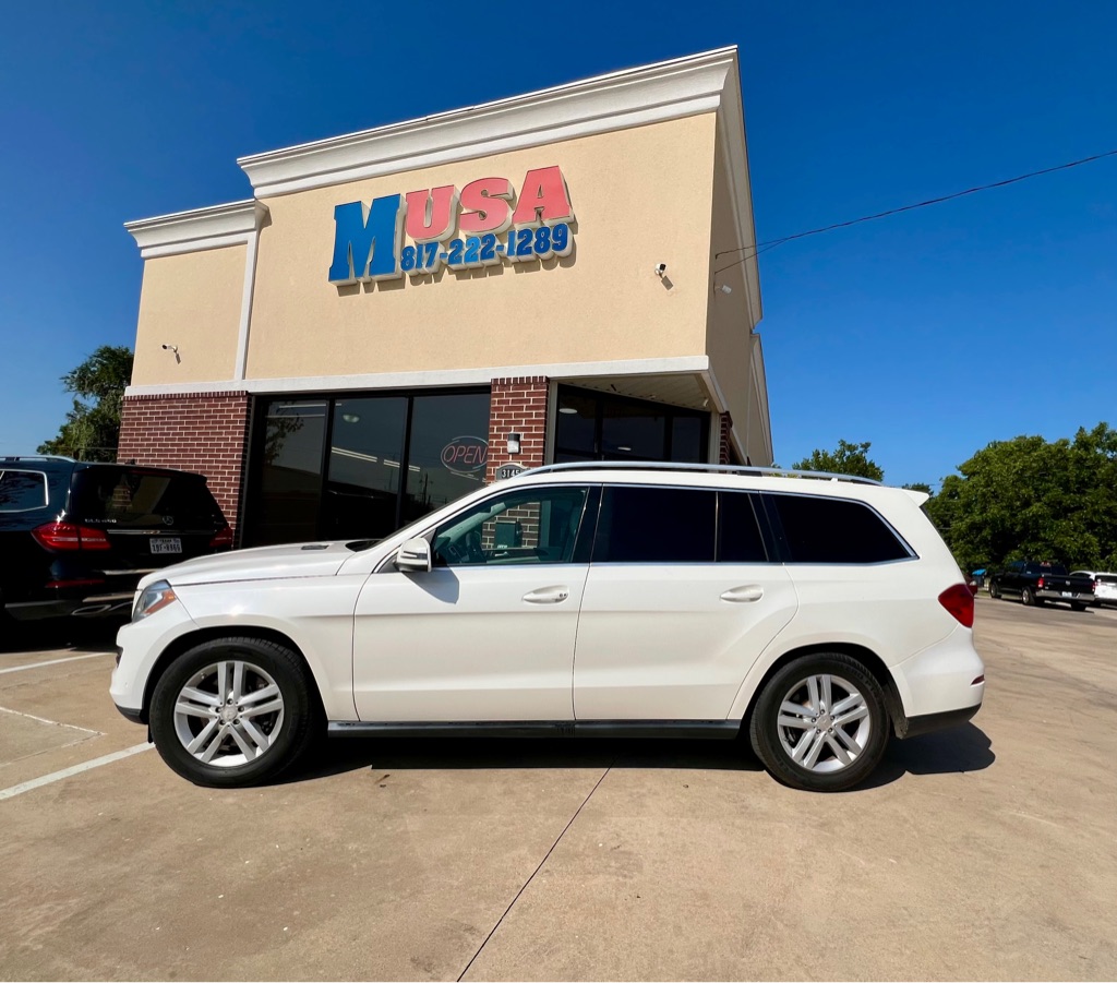 Photo 3 of this MERCEDES-BENZ GL
