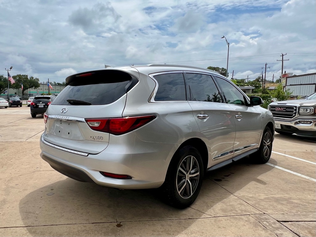 Photo 6 of this INFINITI QX60