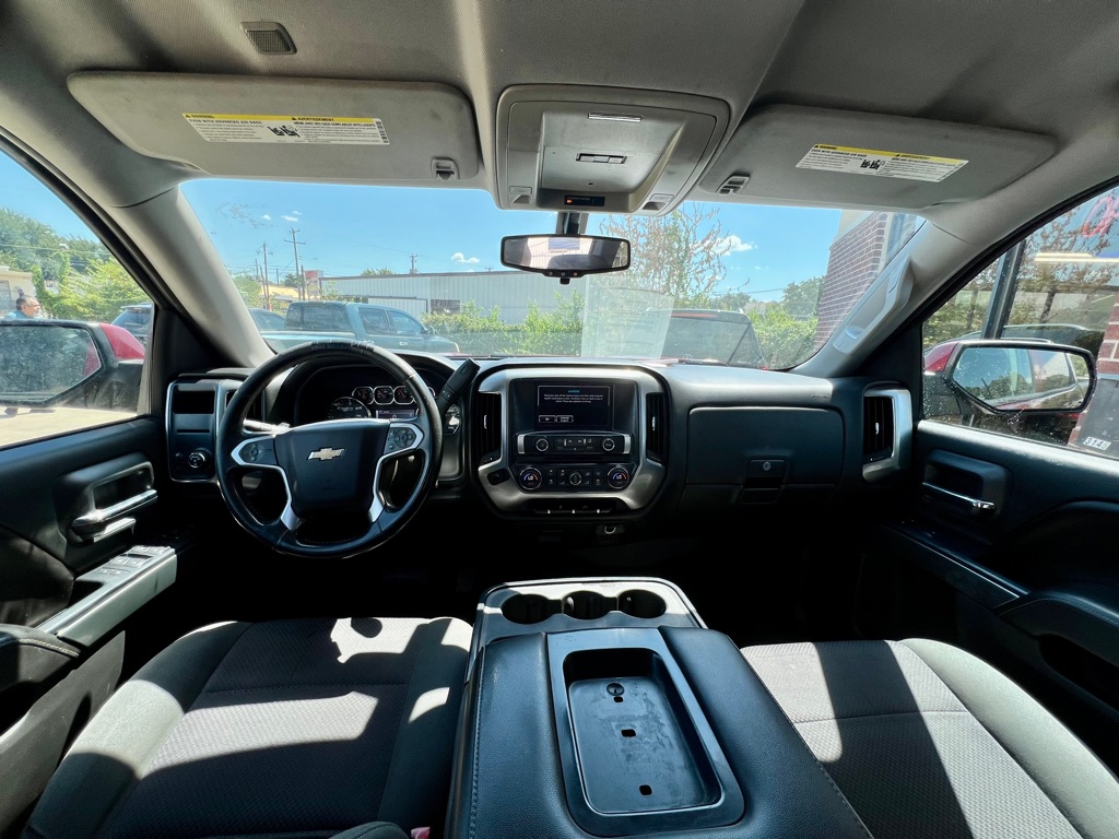 Photo 9 of this CHEVROLET SILVERADO 1500