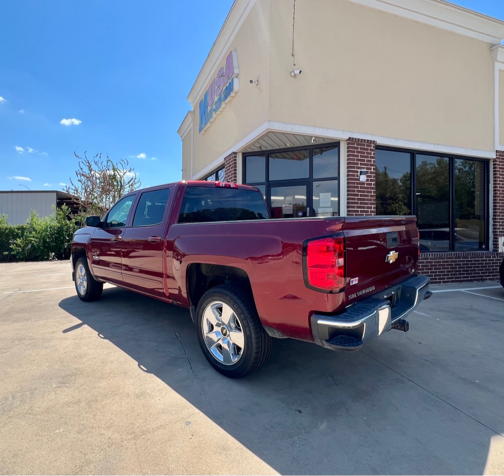 Photo 4 of this CHEVROLET SILVERADO 1500