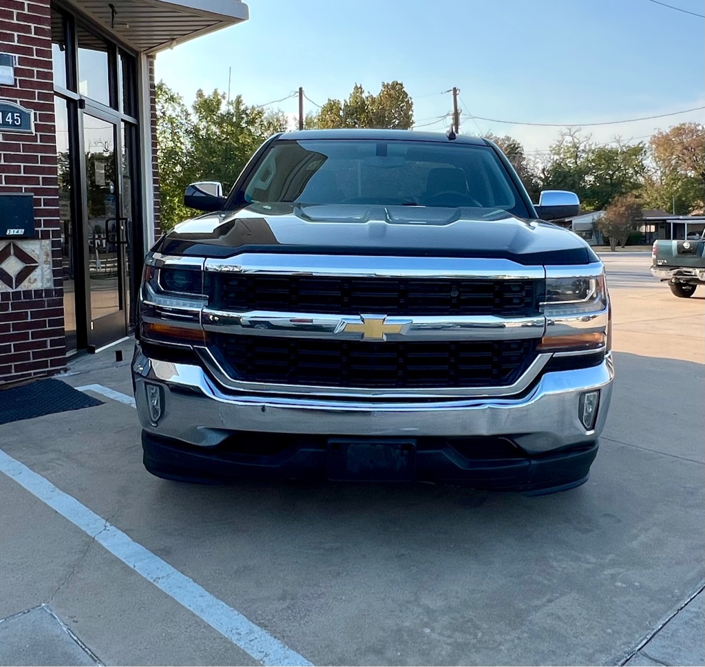 Photo 2 of this CHEVROLET SILVERADO 1500