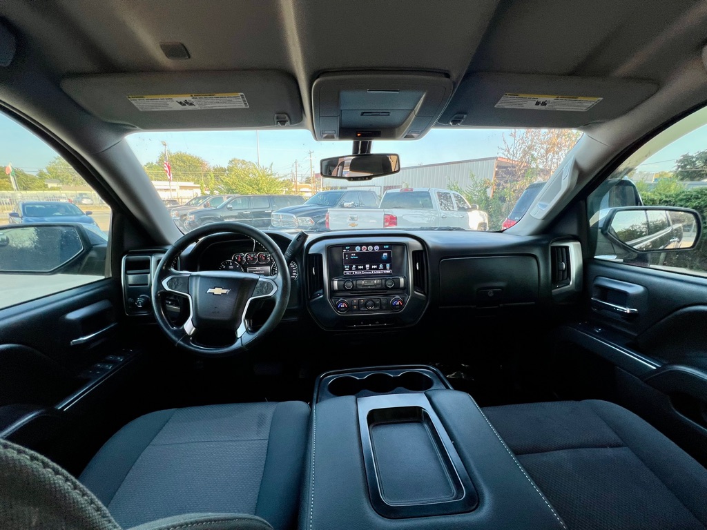 Photo 8 of this CHEVROLET SILVERADO 1500