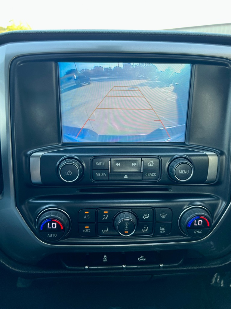 Photo 10 of this CHEVROLET SILVERADO 1500