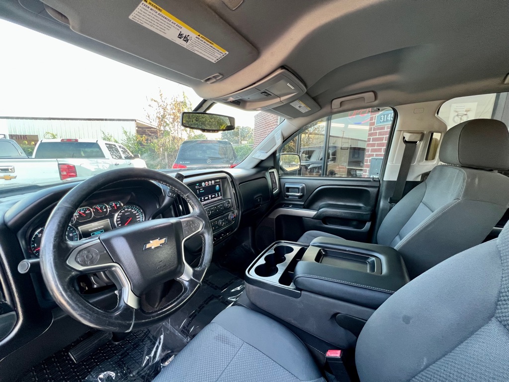Photo 7 of this CHEVROLET SILVERADO 1500
