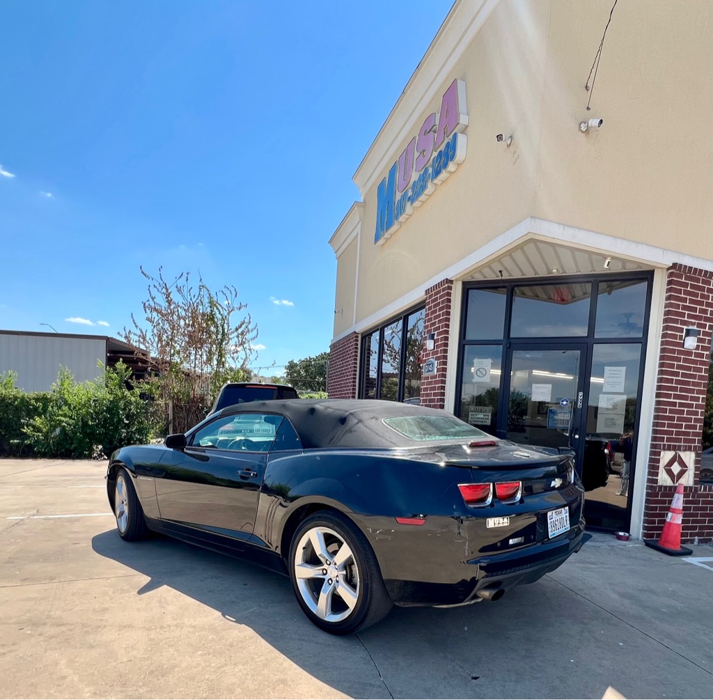 Photo 4 of this CHEVROLET CAMARO