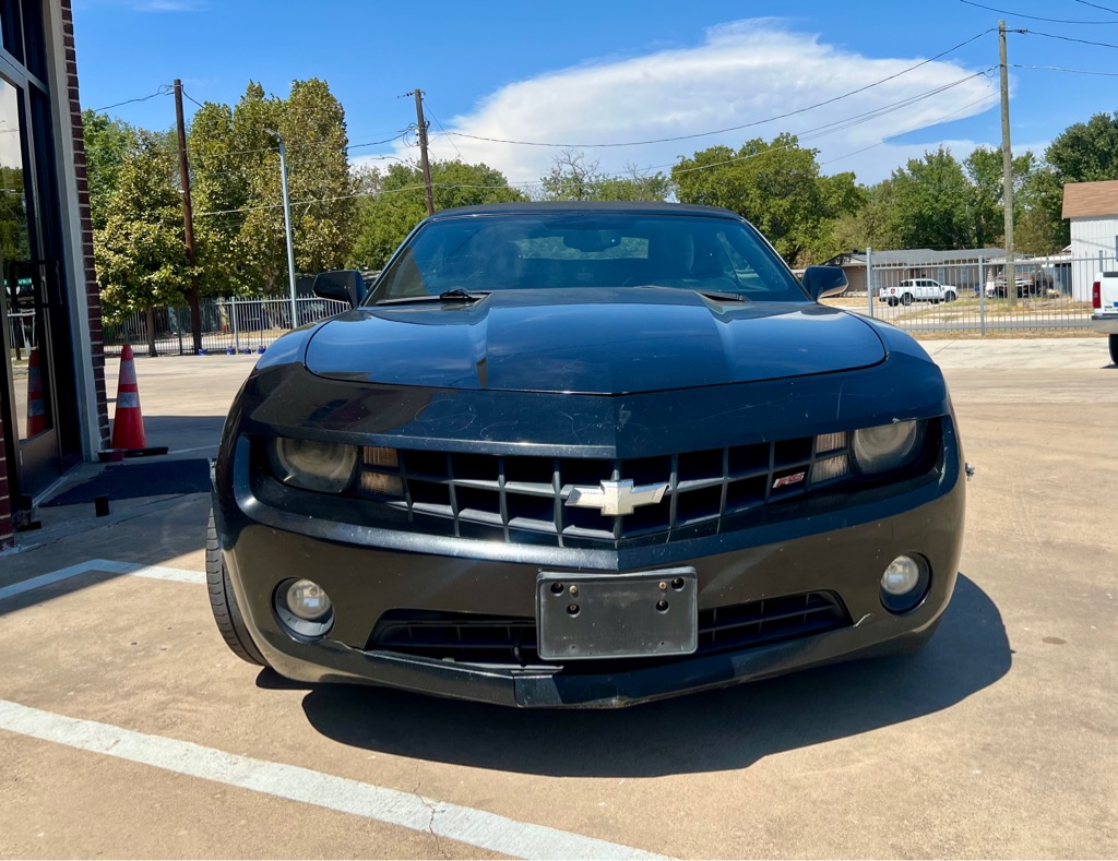 Photo 2 of this CHEVROLET CAMARO
