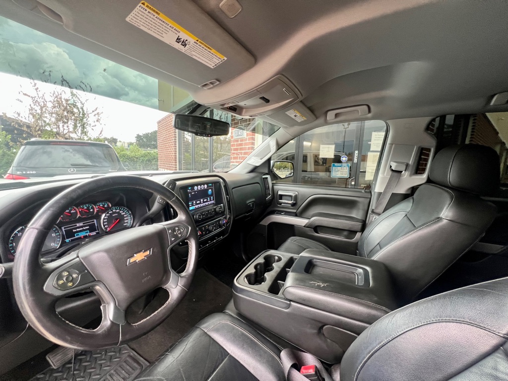 Photo 7 of this CHEVROLET SILVERADO 1500
