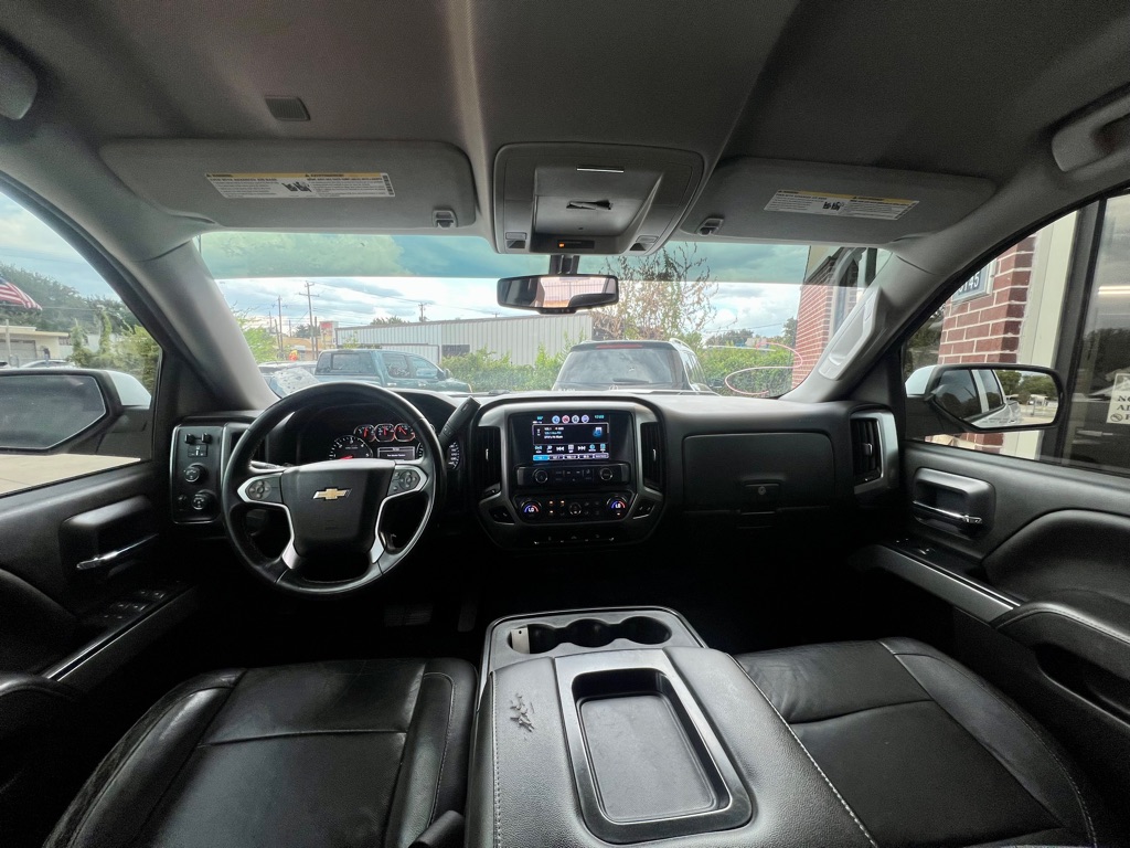 Photo 8 of this CHEVROLET SILVERADO 1500