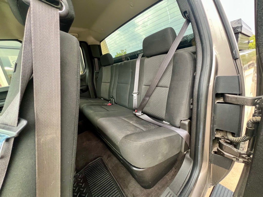 Photo 12 of this CHEVROLET SILVERADO 1500