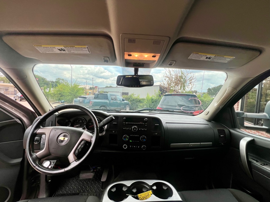 Photo 9 of this CHEVROLET SILVERADO 1500