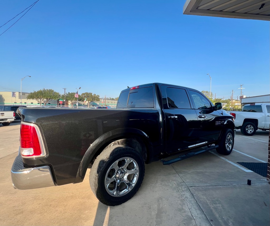 Photo 7 of this RAM 1500