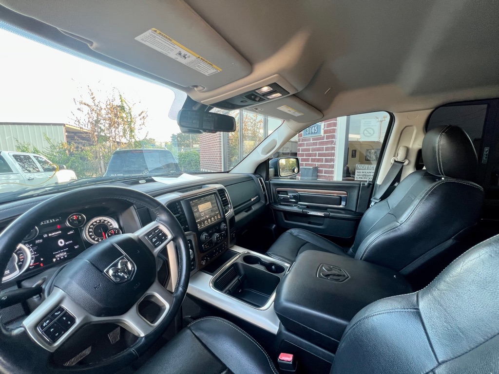 Photo 8 of this RAM 1500