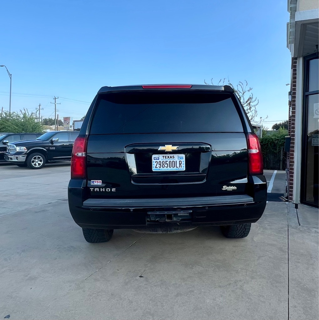 Photo 5 of this CHEVROLET TAHOE