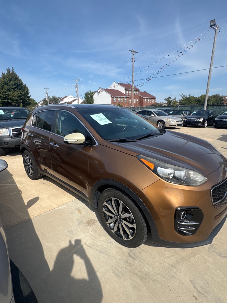 Photo 3 of this KIA SPORTAGE