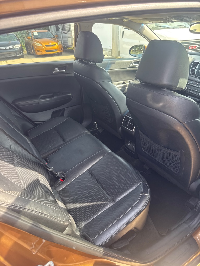 Photo 5 of this KIA SPORTAGE