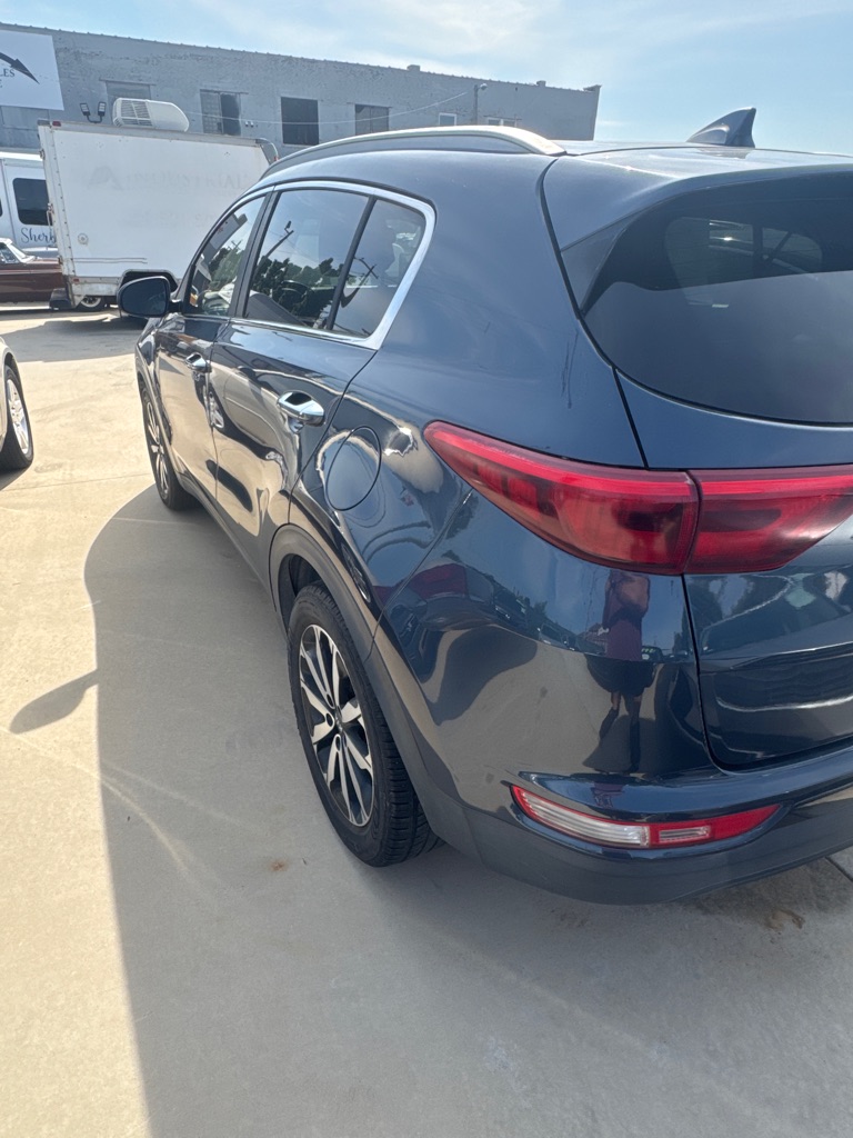 Photo 7 of this KIA SPORTAGE
