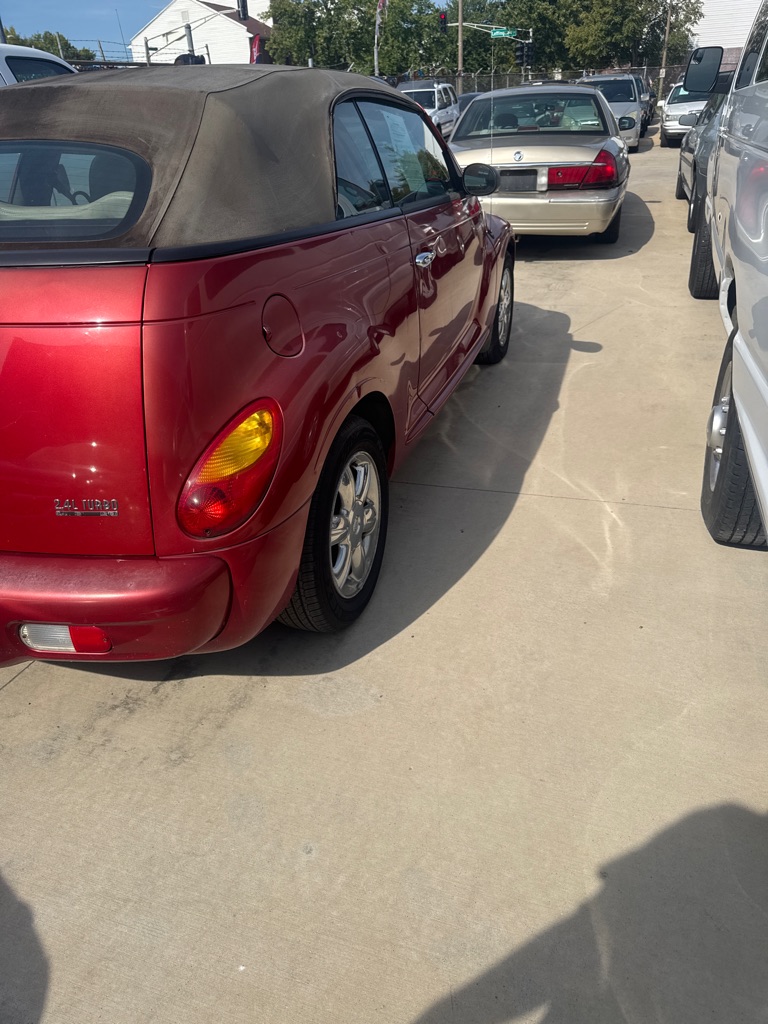 Photo 4 of this CHRYSLER PT CRUISER