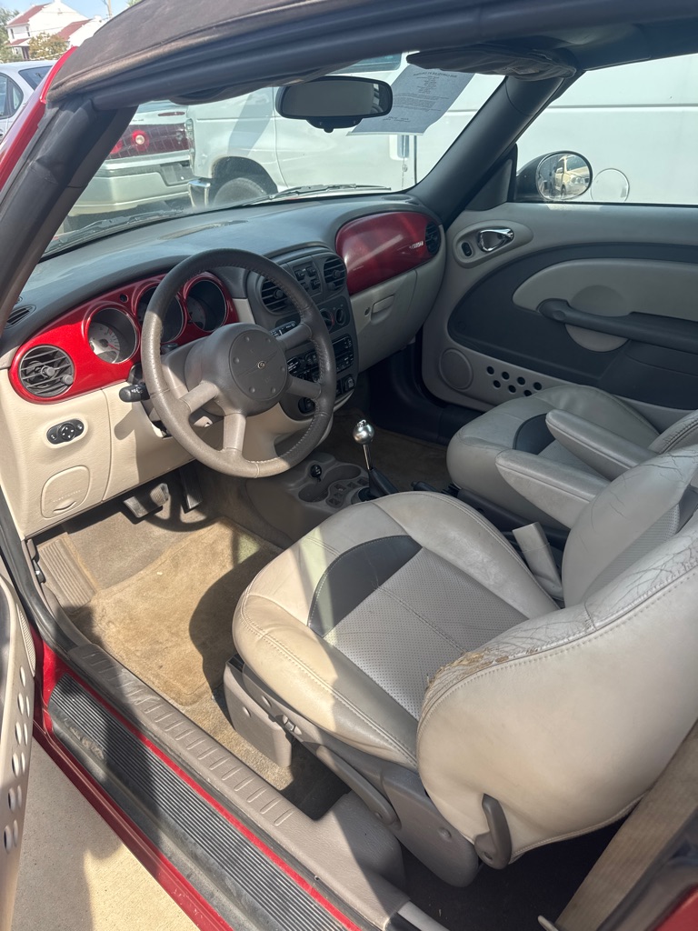 Photo 7 of this CHRYSLER PT CRUISER