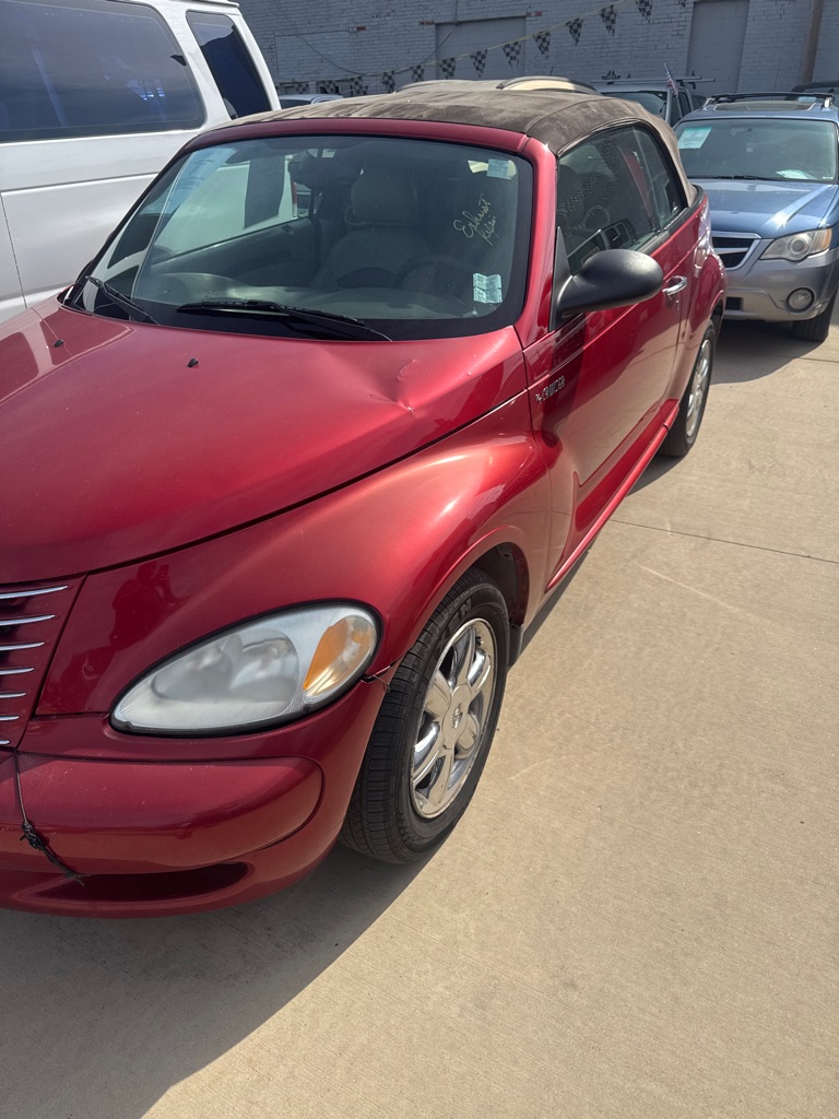 Photo 2 of this CHRYSLER PT CRUISER