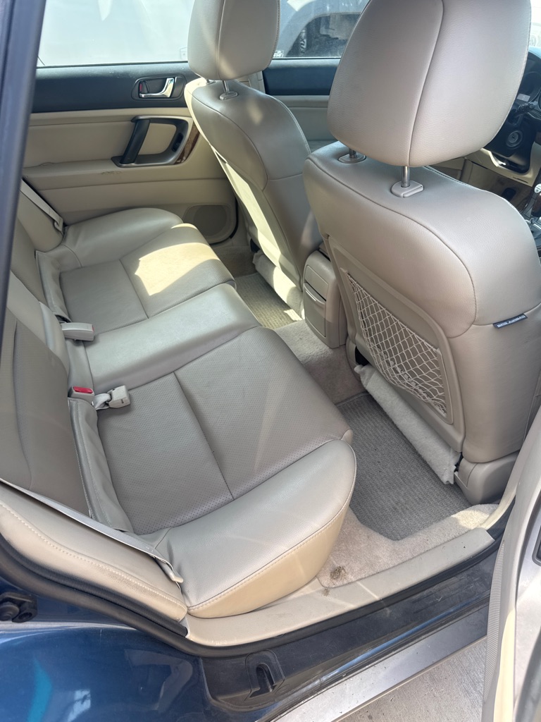 Photo 5 of this SUBARU OUTBACK