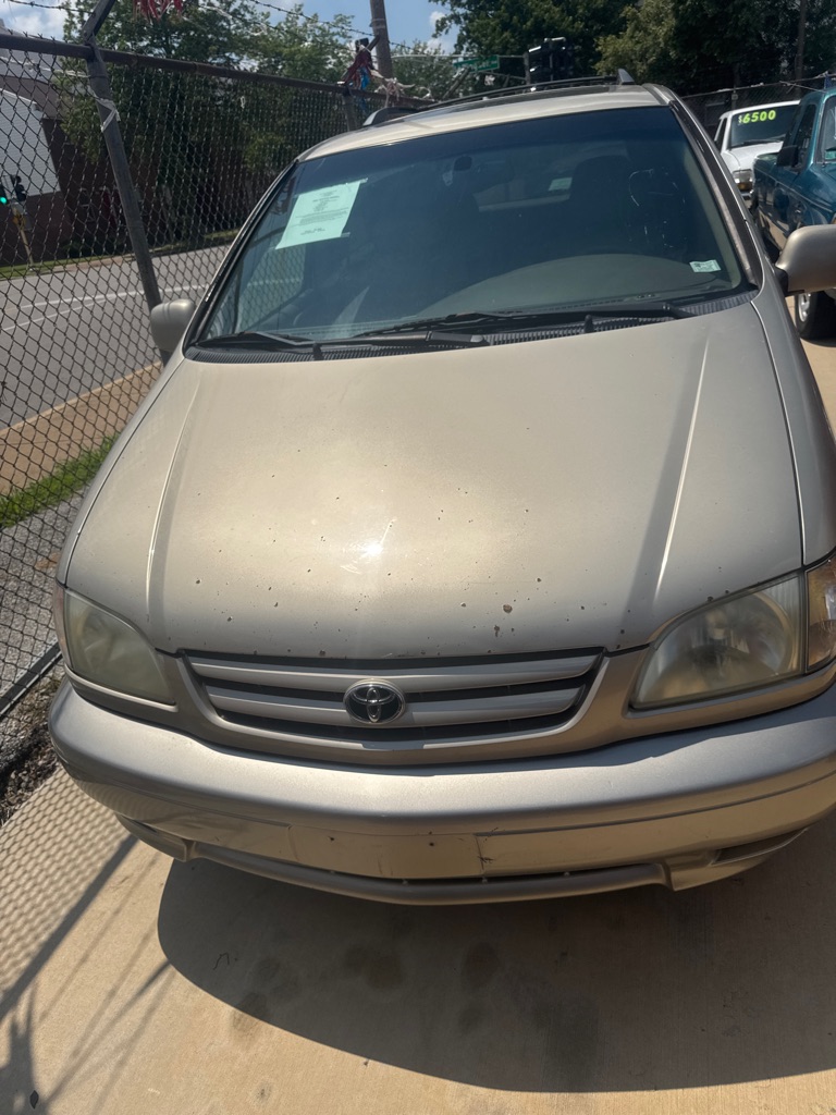 2001 TOYOTA SIENNA