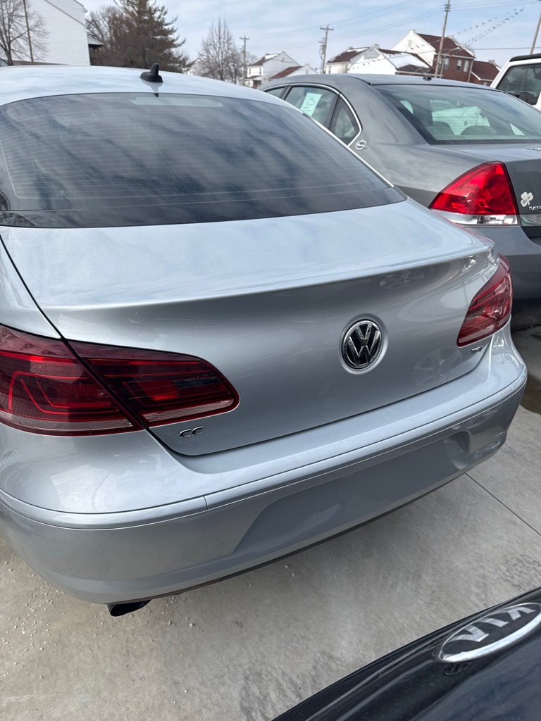 Photo 4 of this VOLKSWAGEN CC