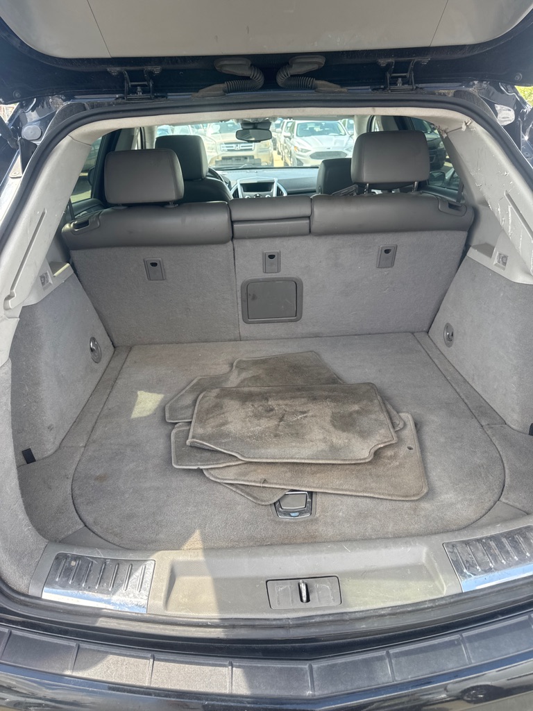 Photo 5 of this CADILLAC SRX