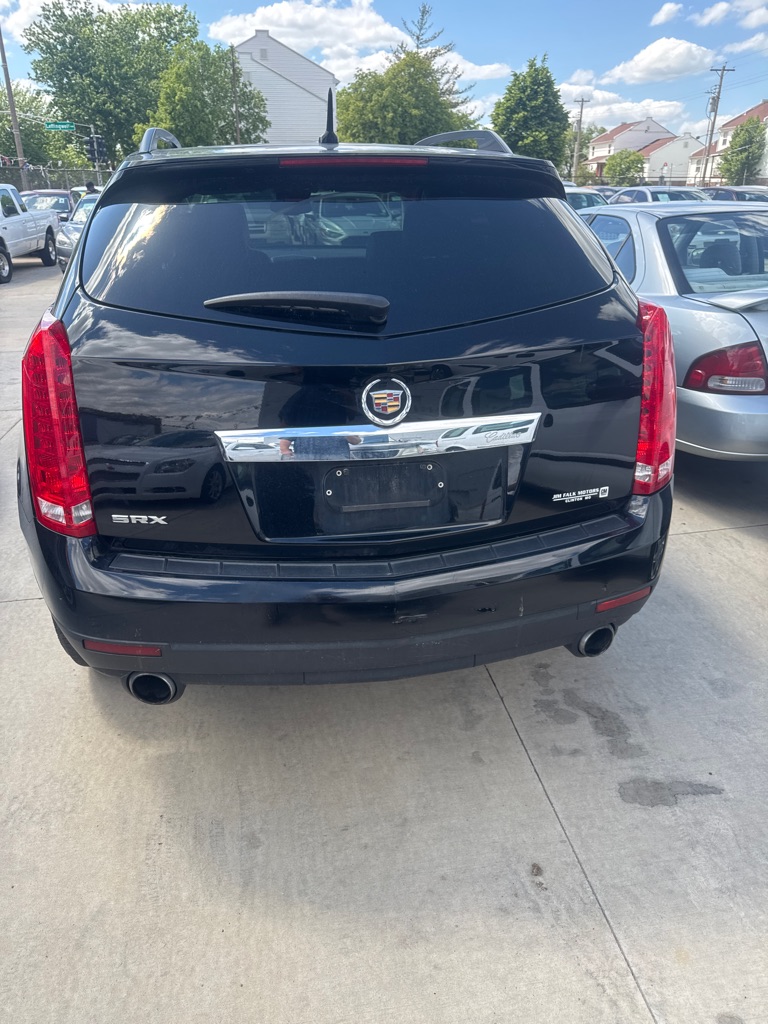 Photo 4 of this CADILLAC SRX