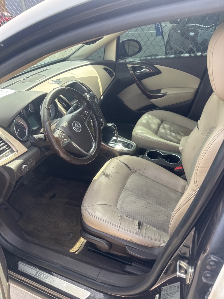 Photo 5 of this BUICK VERANO