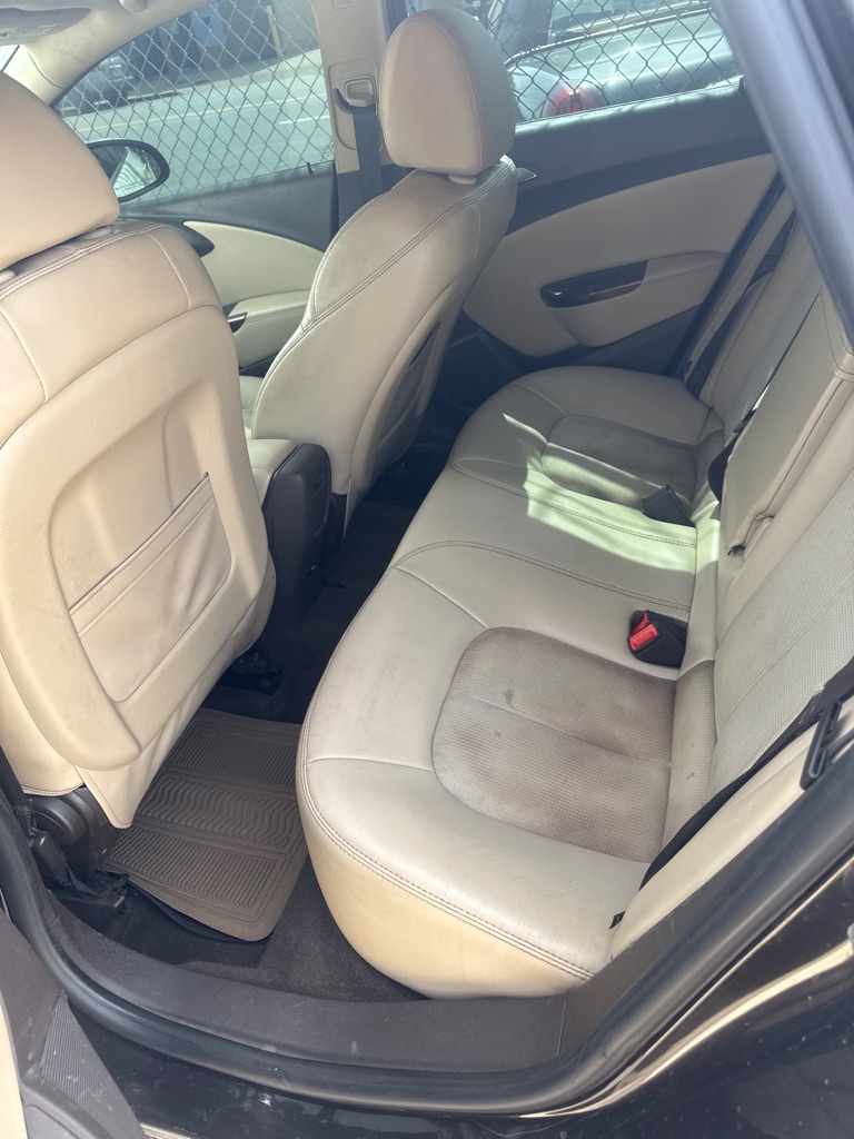 Photo 4 of this BUICK VERANO