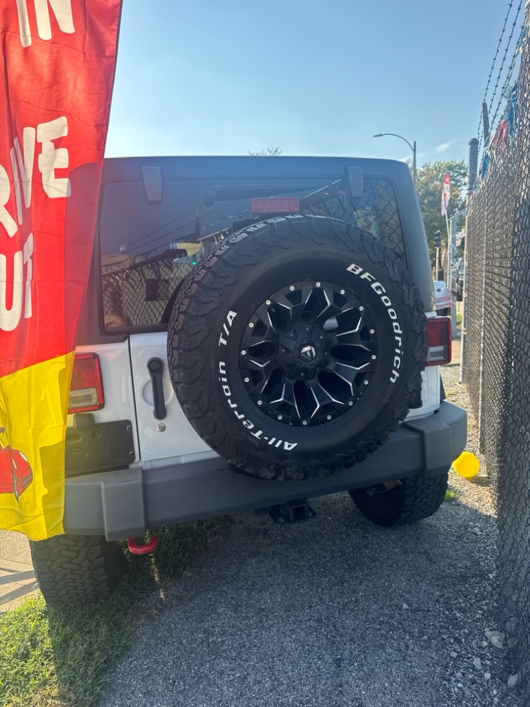 Photo 7 of this JEEP WRANGLER UNLIMI
