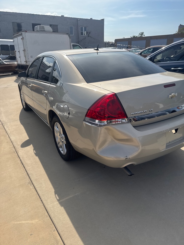 Photo 5 of this CHEVROLET IMPALA